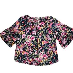 Counterparts Floral Lightweight Crepe Bell Sleeve
Wide Ruffled Neck Blouse Sz L
